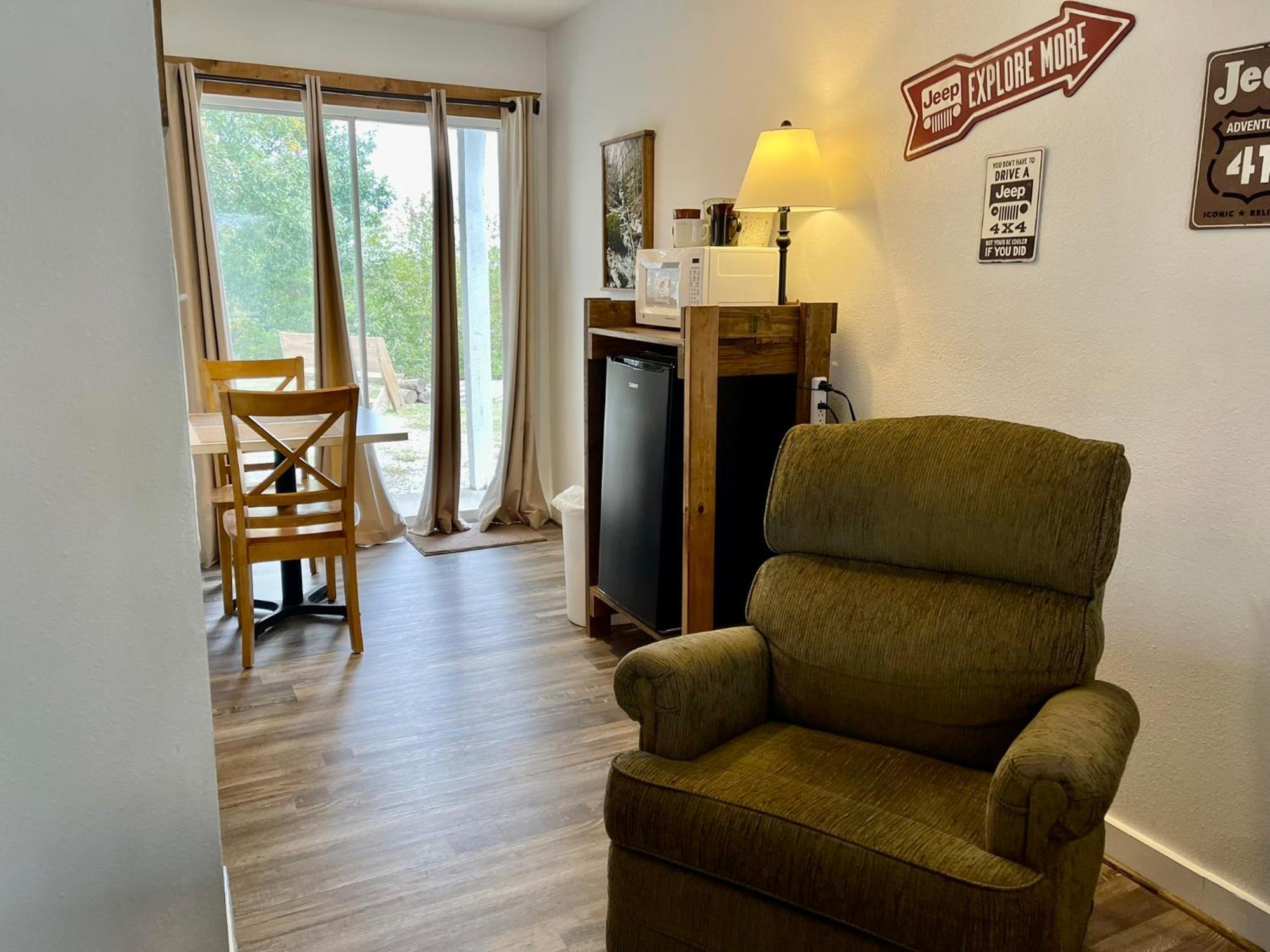 Mountain View Guest Motel Екстериор снимка