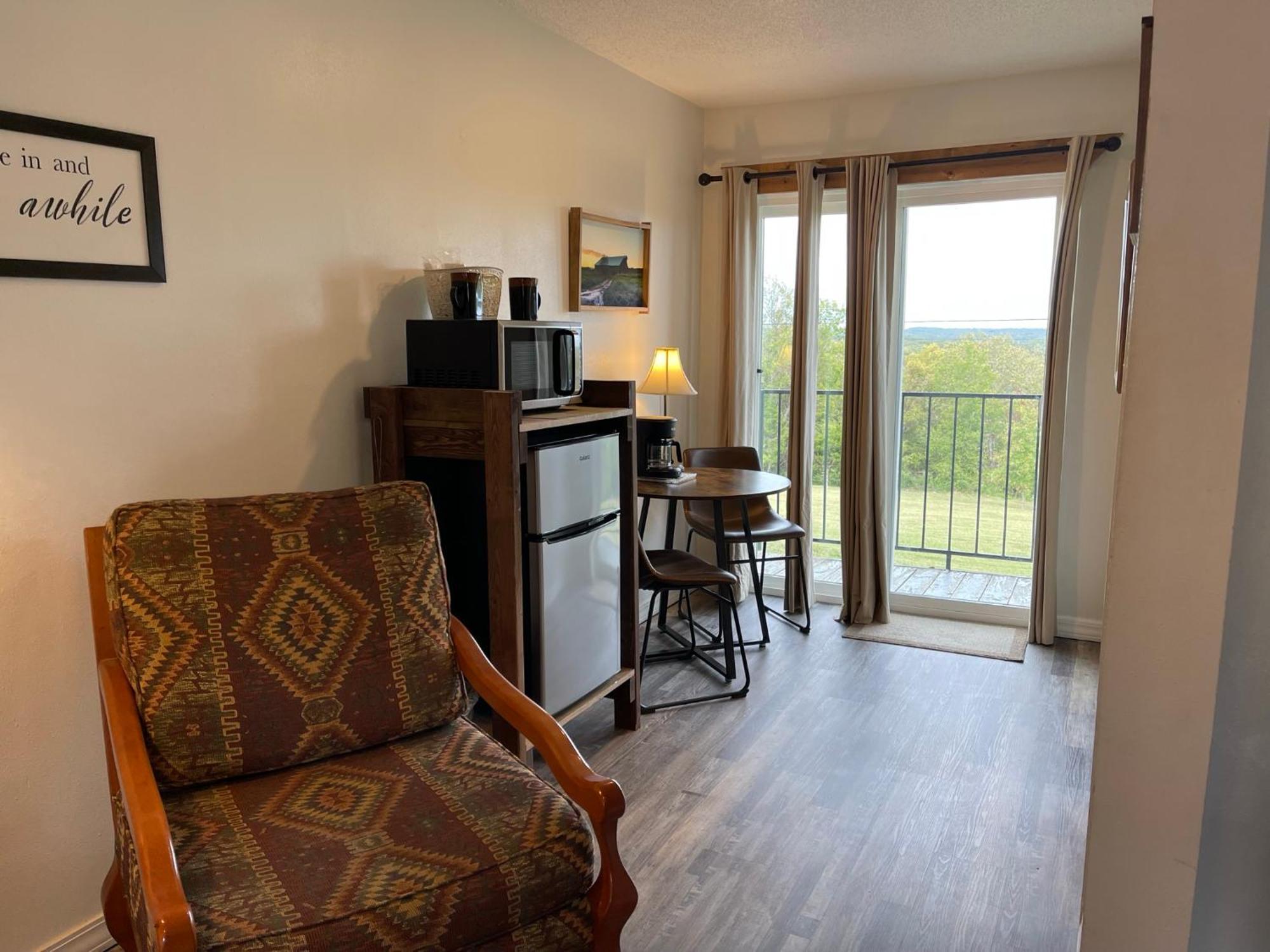 Mountain View Guest Motel Екстериор снимка