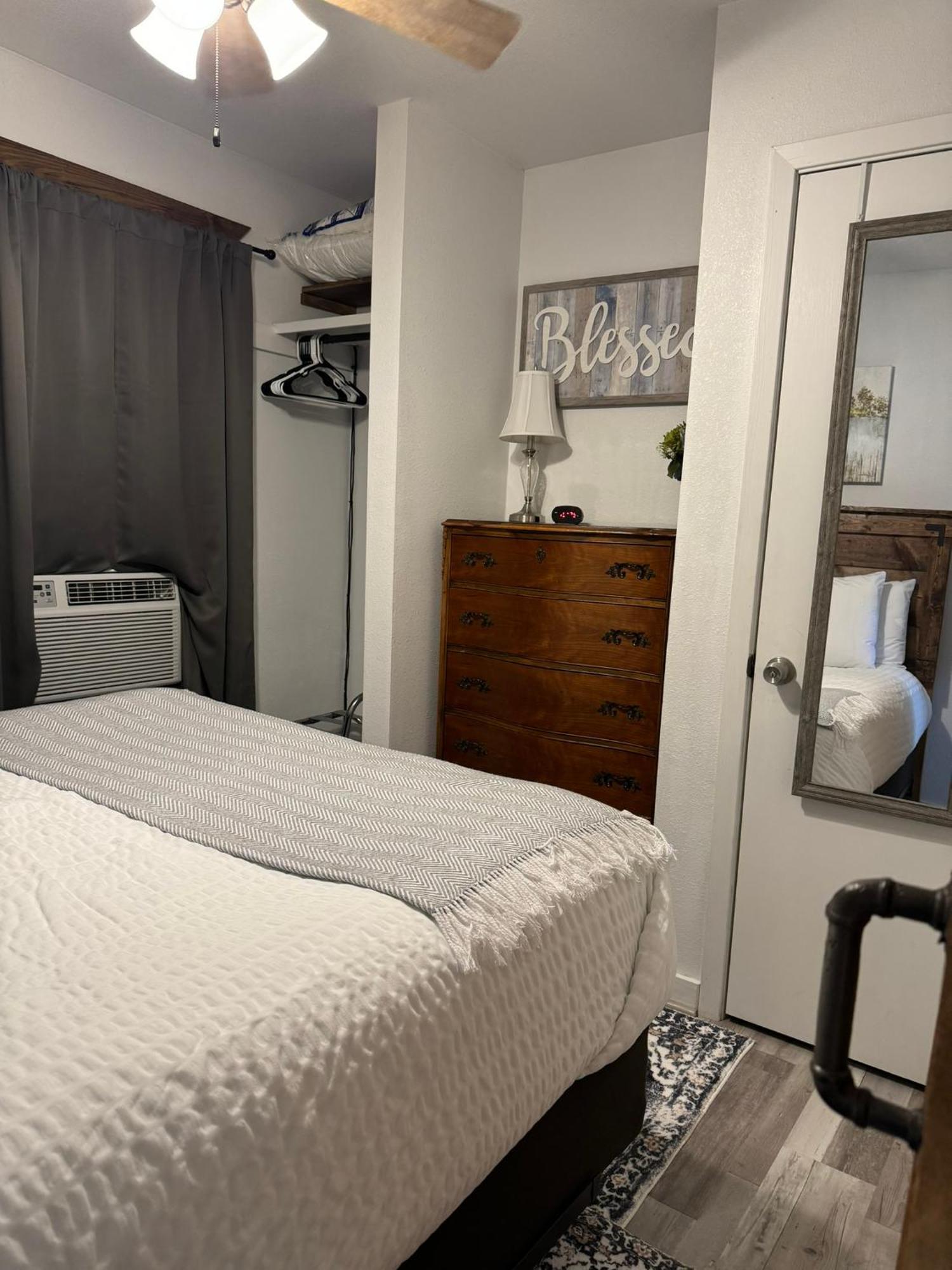 Mountain View Guest Motel Екстериор снимка