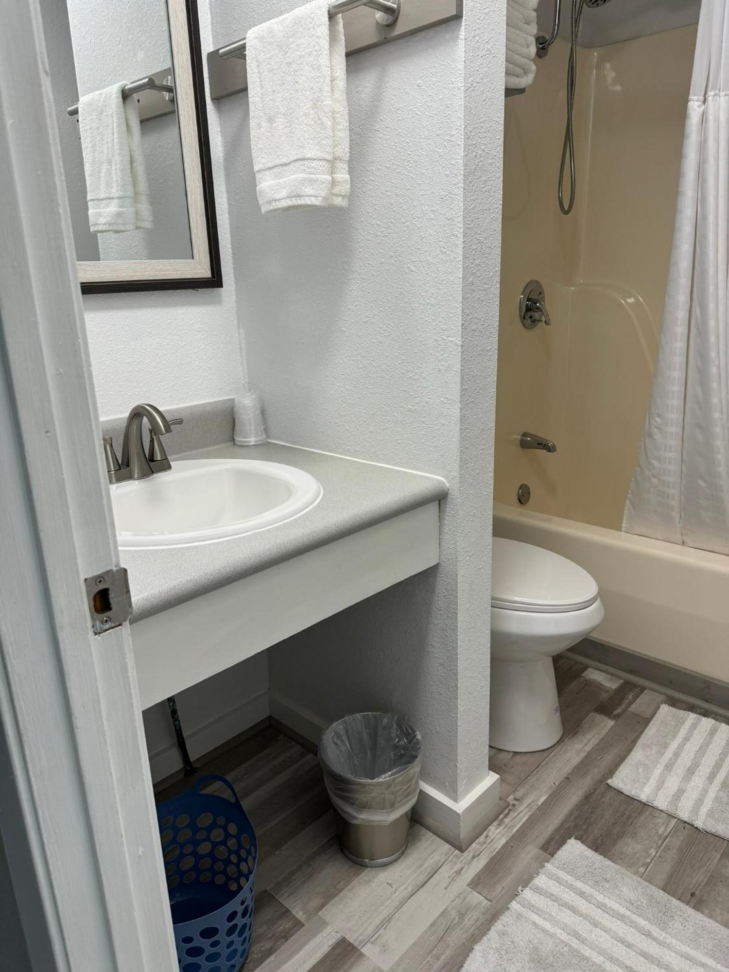 Mountain View Guest Motel Екстериор снимка